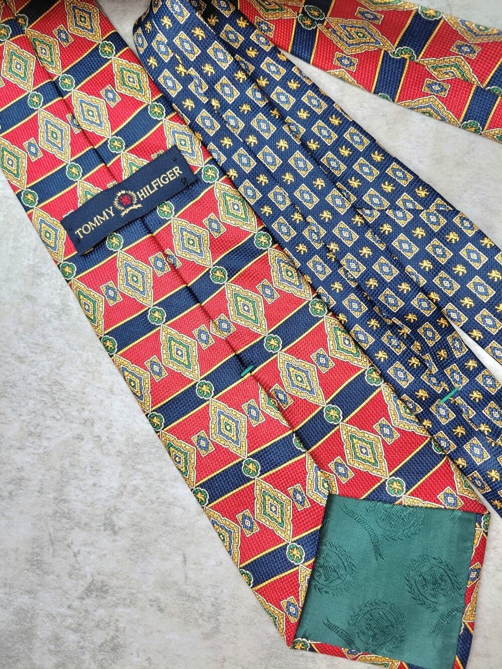 Vintage Tommy Hilfiger 100% Italian Silk Geometric Medallion Two Tone Necktie